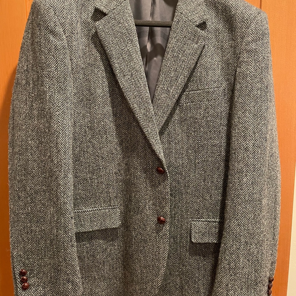 Walker and Hawkes Tweed Sportcoat